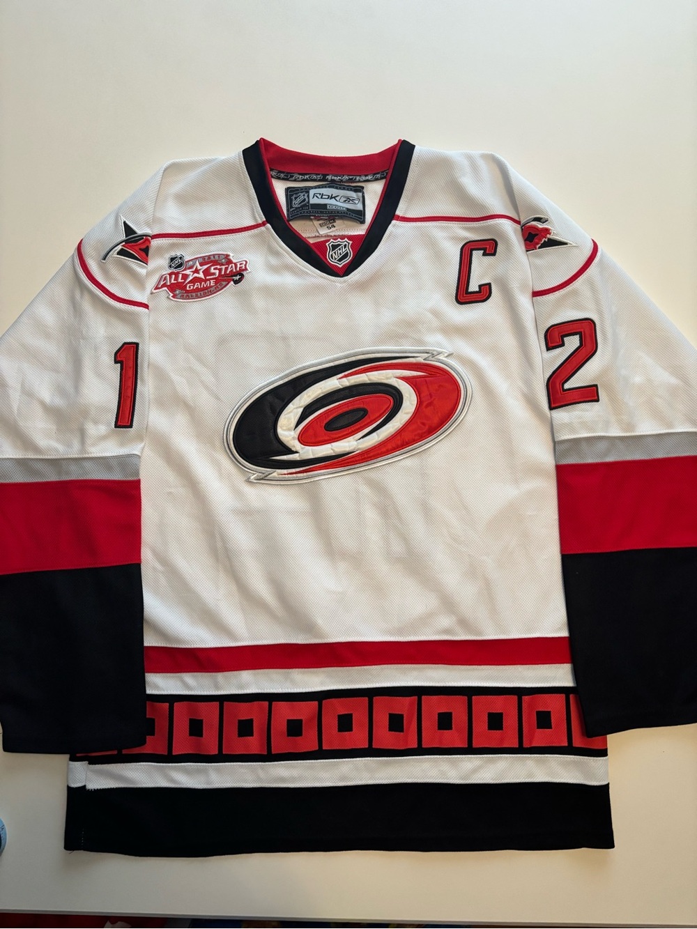 Vintage Eric Staal CCM Men's Large MIC White Carolina Hurricanes hockey Jersey